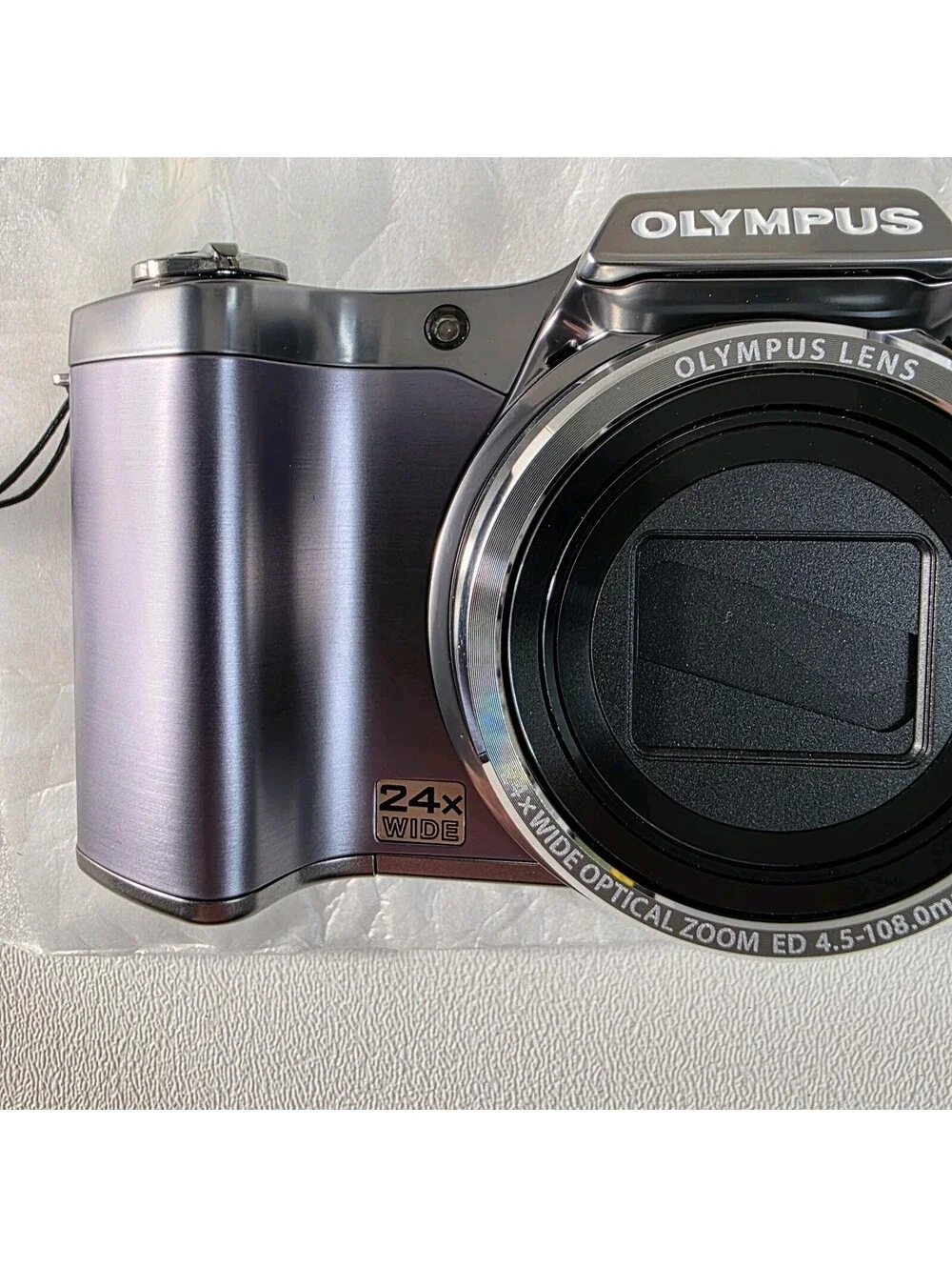 Olympus SZ-14 Compact Camera Silver 14MP 24x Zoom 3.0